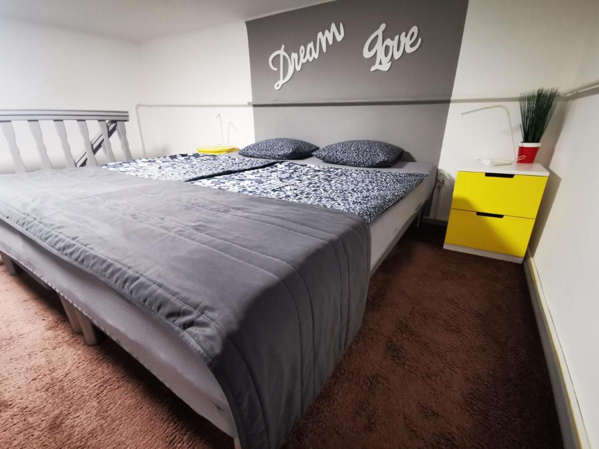 Kst Apartman Appartement Boedapest Buitenkant foto